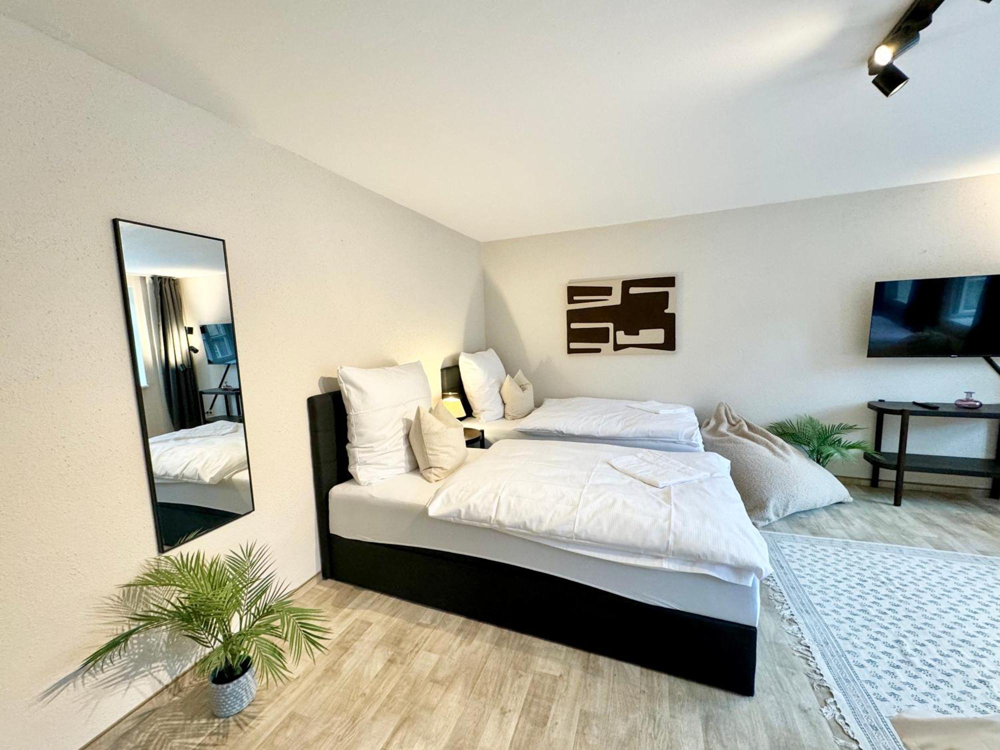 Gina Stay - Apartmenthaus Im Zentrum Von קדלינבורג מראה חיצוני תמונה